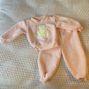 CHILDWISE Vintage Baby Matching Set Pink Quilted Jesus Loves Me 24 Months (1321)